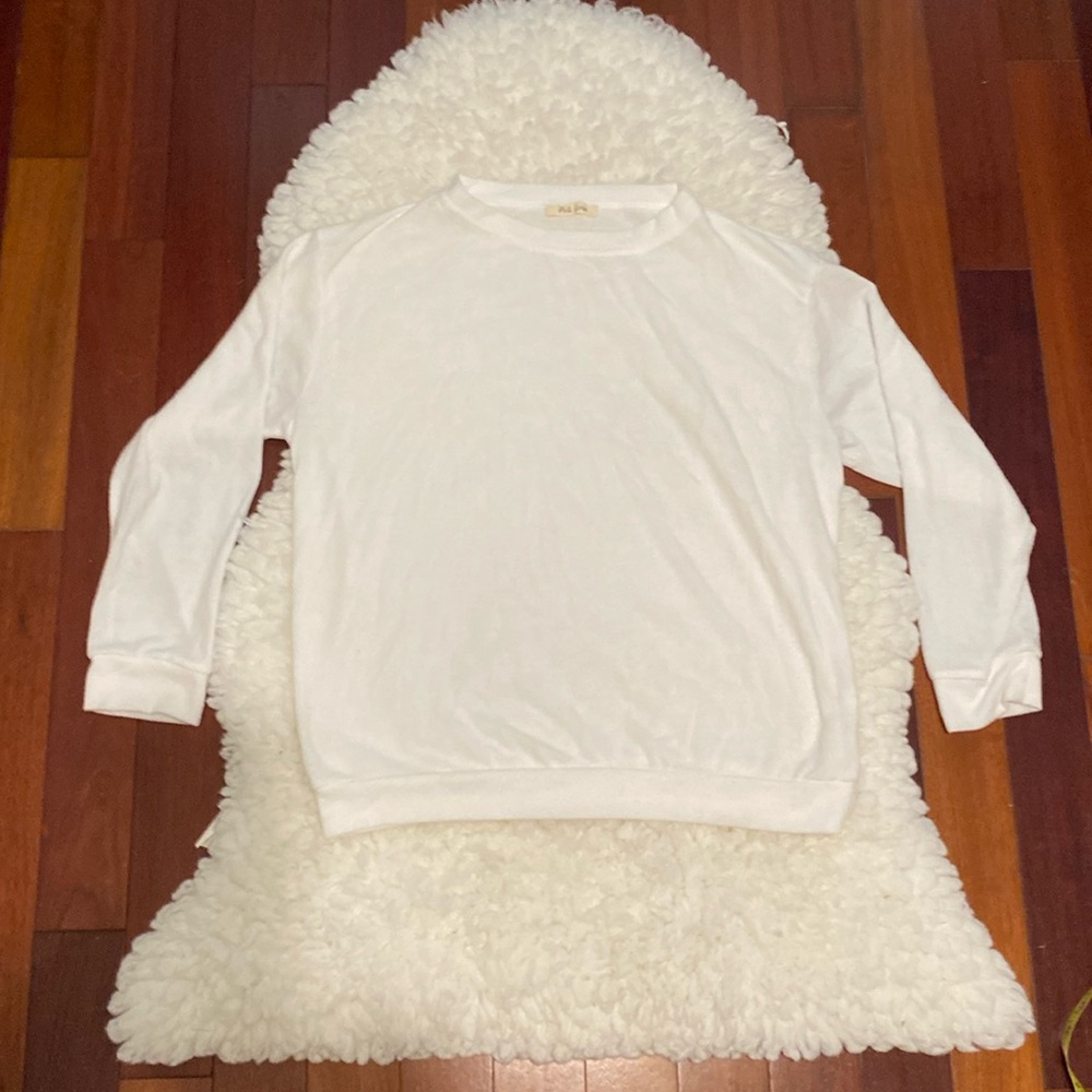 EUC Phil Love Long Sleeve CozyTop Size Large